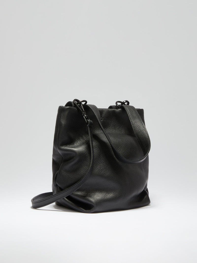 Leaf bucket bag - black